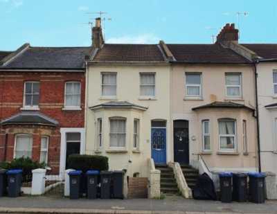 Home For Sale in Worthing, United Kingdom