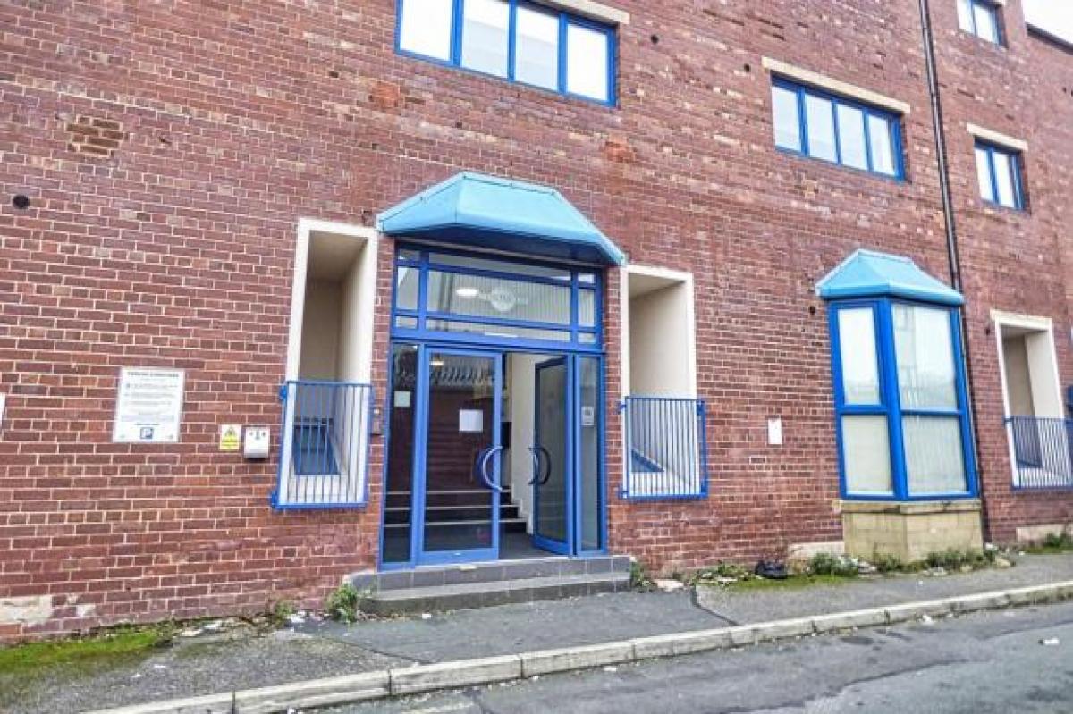Picture of Apartment For Sale in Leeds, West Yorkshire, United Kingdom