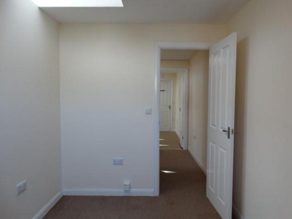 Picture of Office For Rent in Worthing, West Sussex, United Kingdom