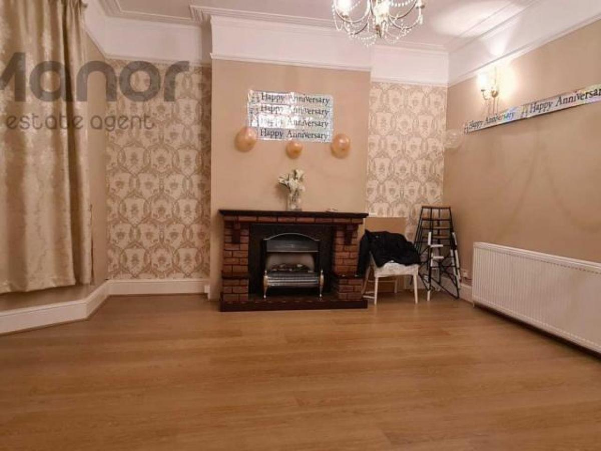 Picture of Home For Rent in Ilford, Greater London, United Kingdom