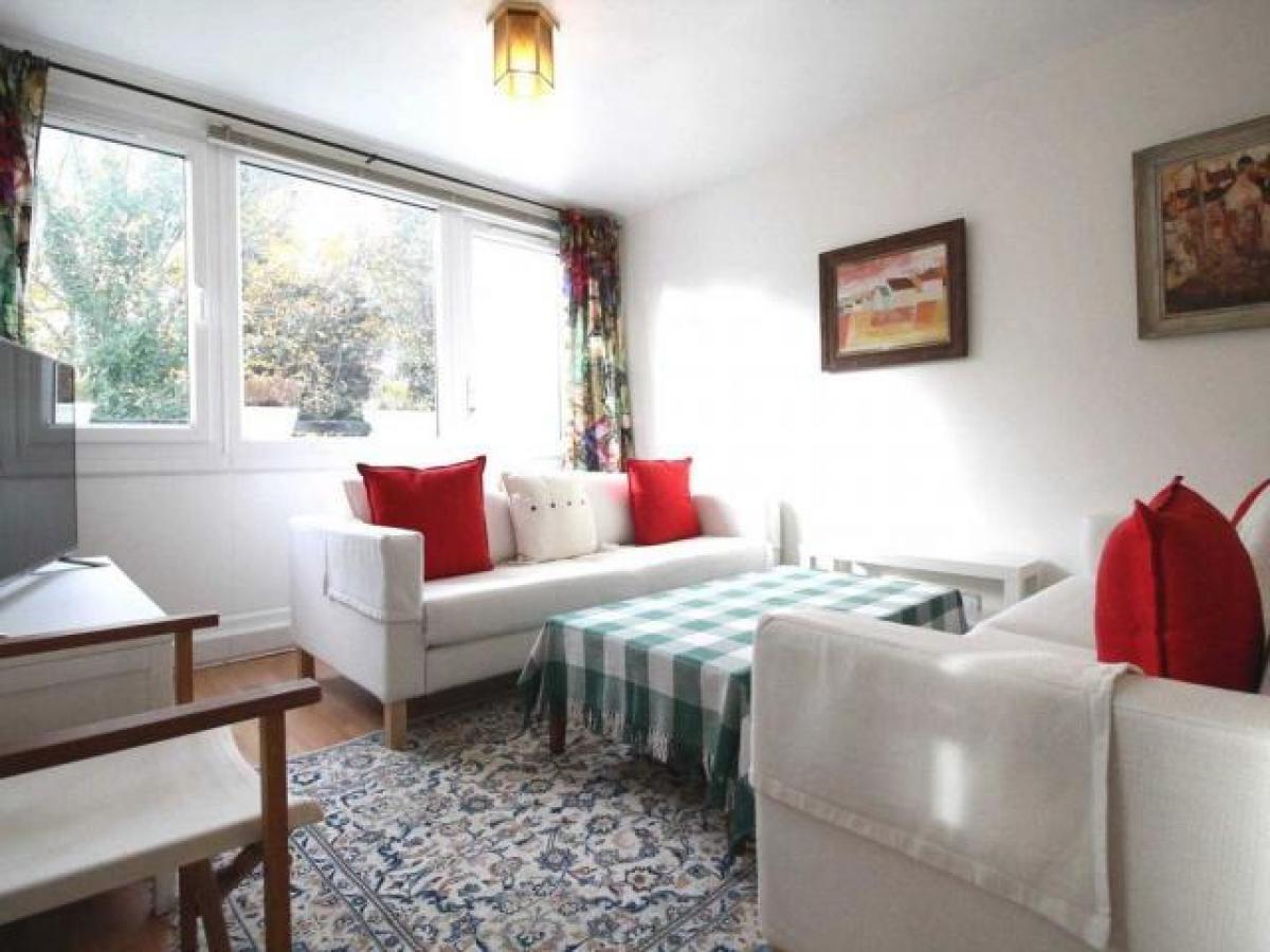 Picture of Apartment For Rent in Brentford, Greater London, United Kingdom