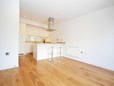 Apartment For Rent in Twickenham, United Kingdom