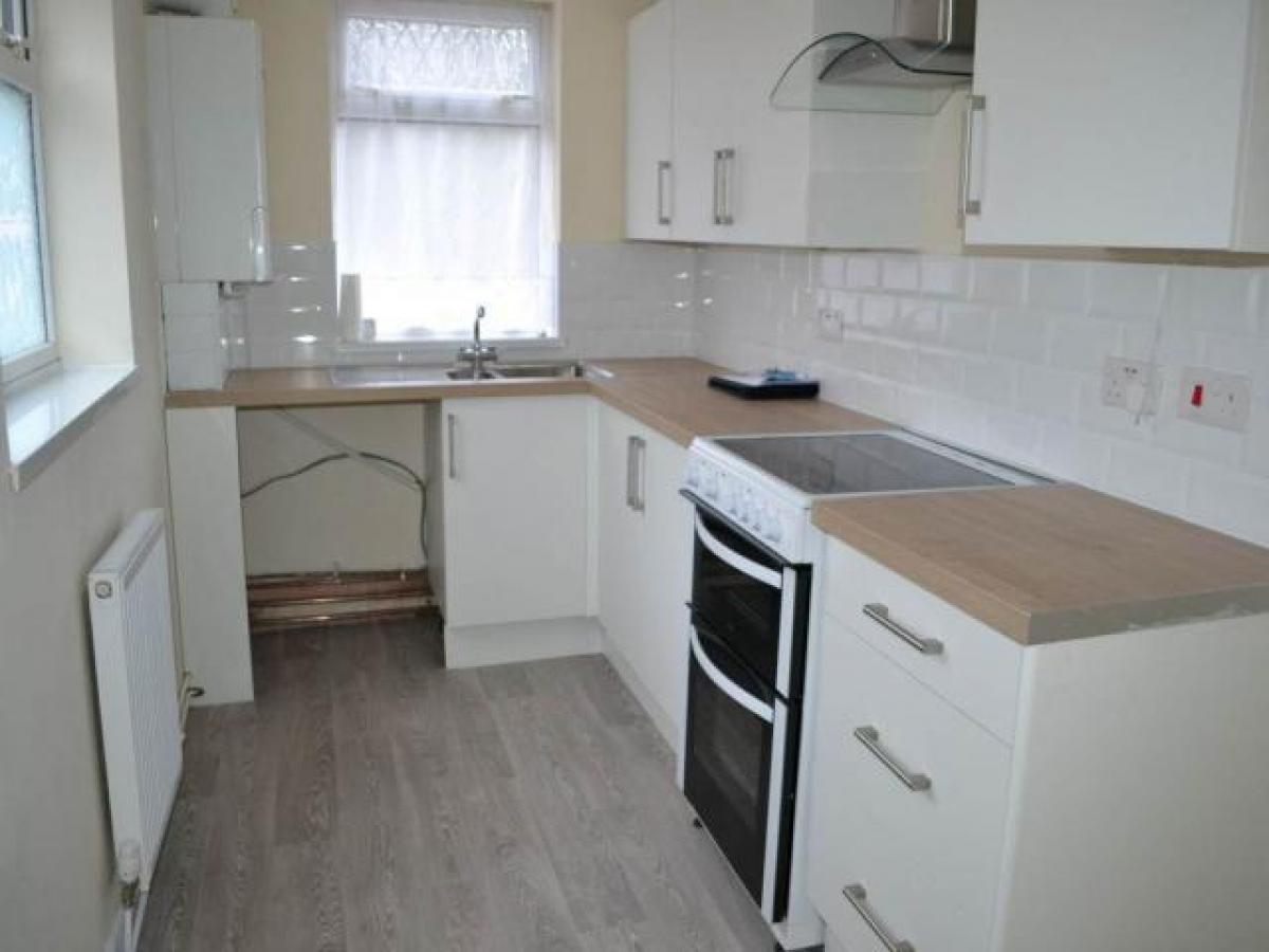 Picture of Apartment For Rent in Carmarthen, Carmarthenshire, United Kingdom