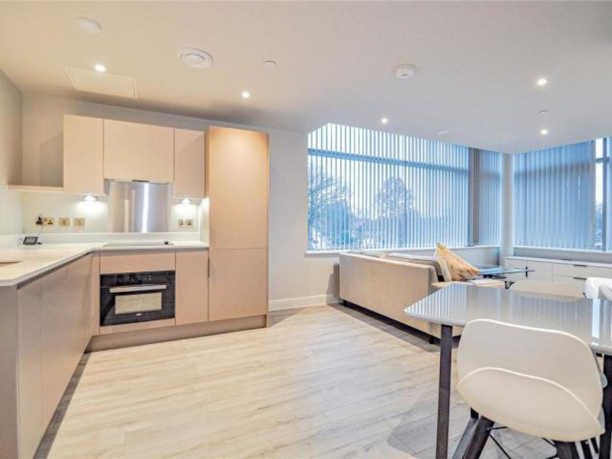 Picture of Apartment For Rent in Bracknell, Berkshire, United Kingdom