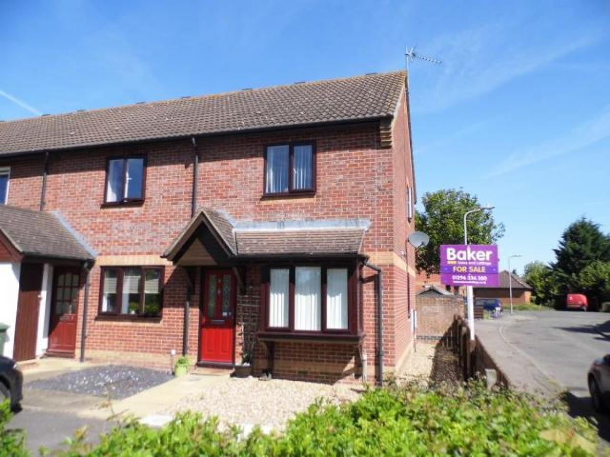 Picture of Home For Rent in Aylesbury, Buckinghamshire, United Kingdom