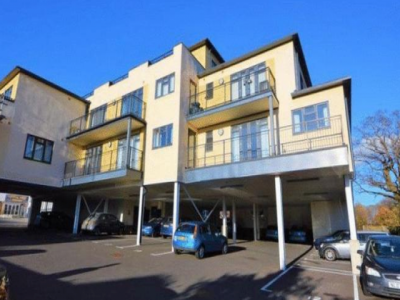 Apartment For Rent in Waterlooville, United Kingdom