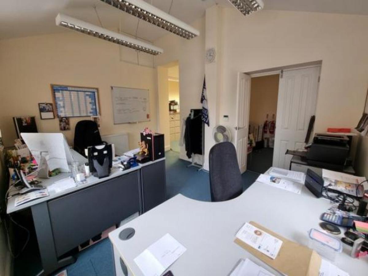 Picture of Office For Rent in Leighton Buzzard, Bedfordshire, United Kingdom
