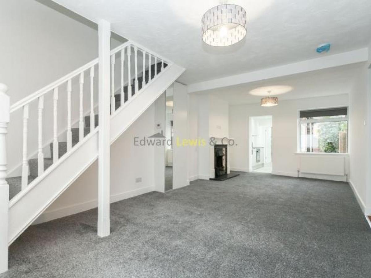 Picture of Home For Rent in Waltham Cross, Hertfordshire, United Kingdom