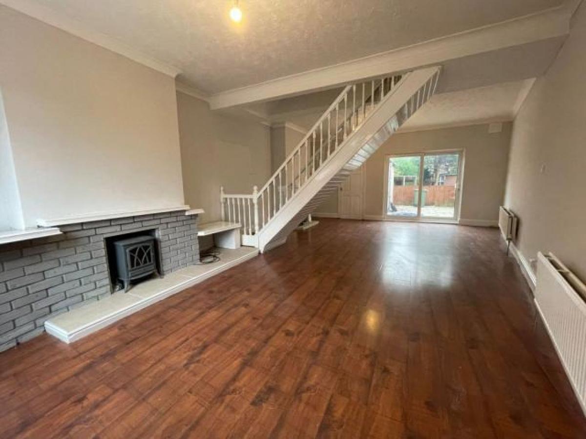 Picture of Home For Rent in Alfreton, Derbyshire, United Kingdom