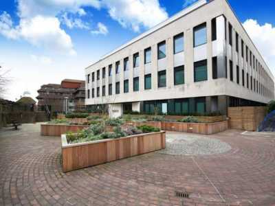 Apartment For Rent in Horsham, United Kingdom