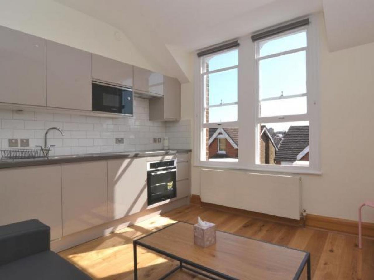 Picture of Apartment For Rent in Richmond, Greater London, United Kingdom