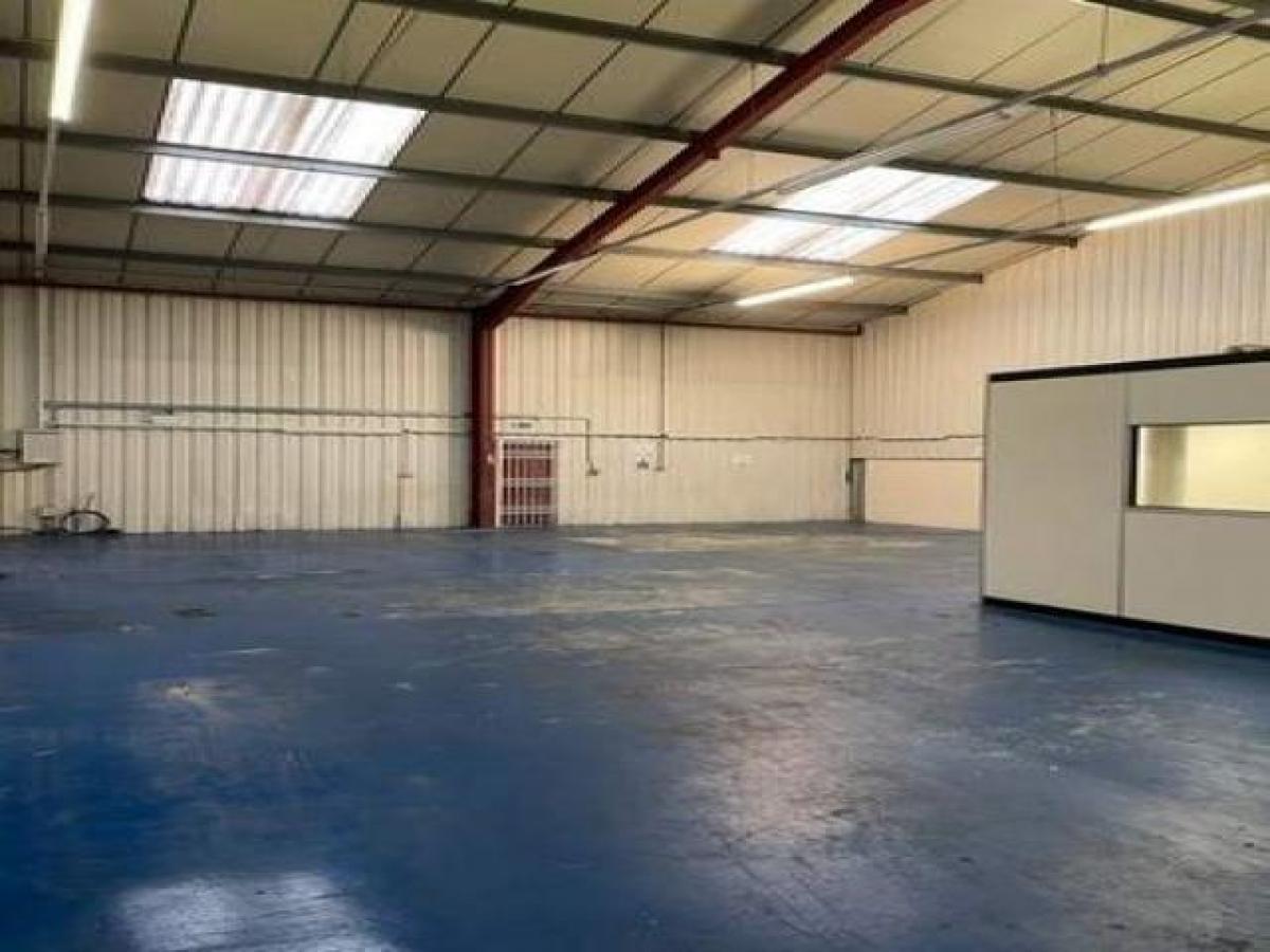 Picture of Industrial For Rent in Wolverhampton, West Midlands, United Kingdom