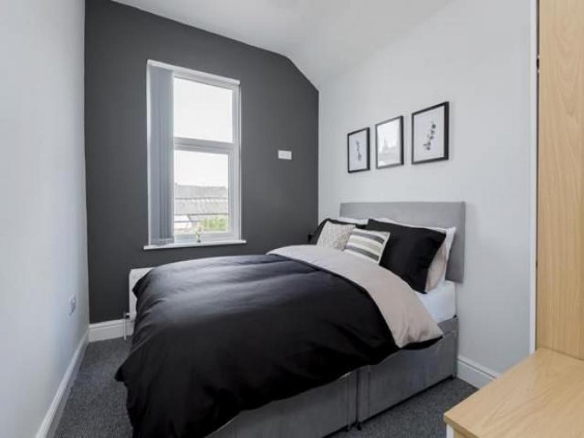 Picture of Apartment For Rent in Crewe, Cheshire, United Kingdom