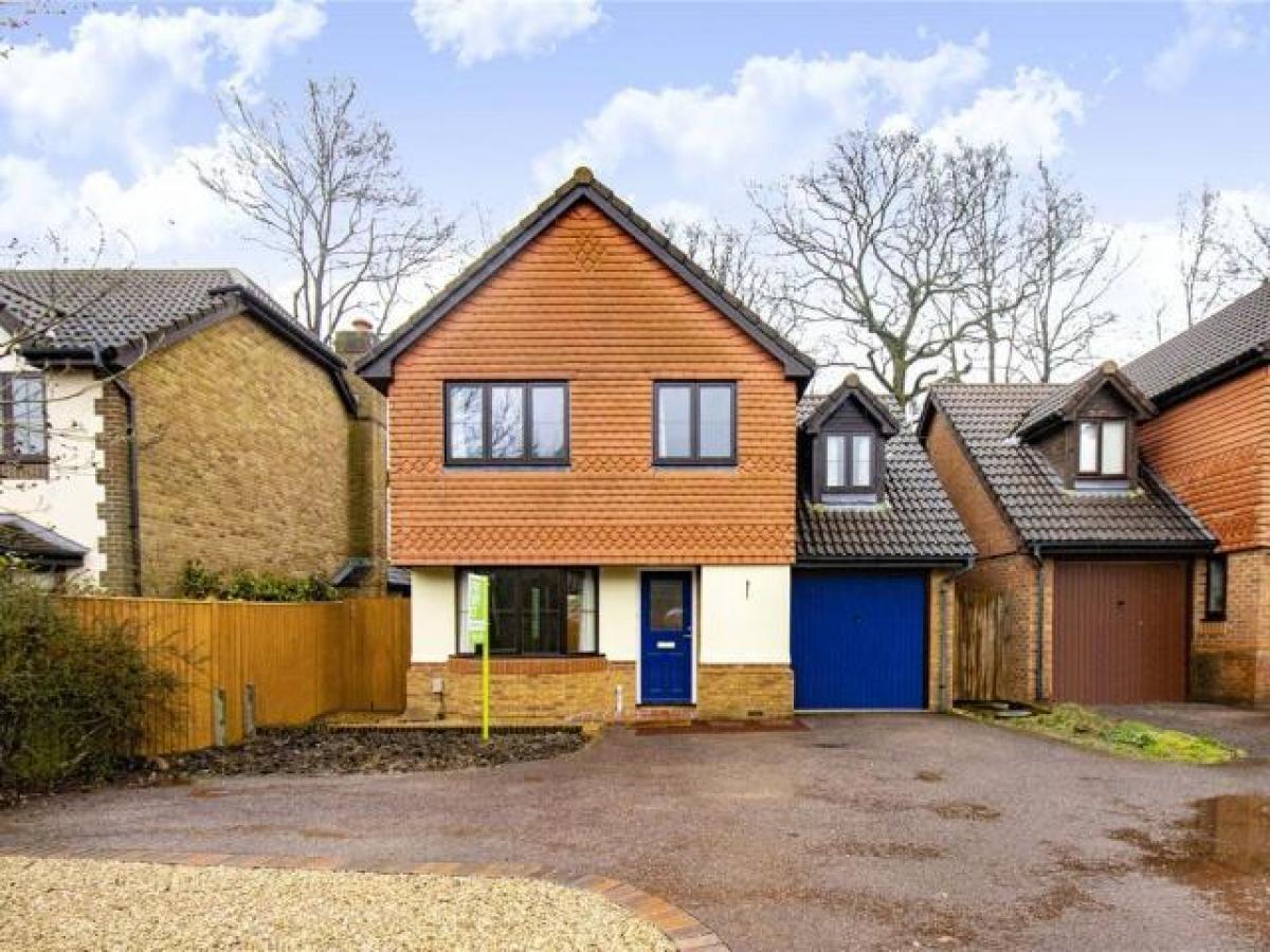 Picture of Home For Rent in Bracknell, Berkshire, United Kingdom