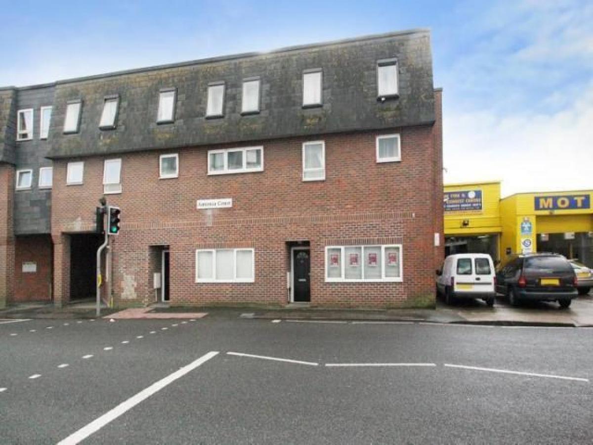 Picture of Apartment For Rent in Littlehampton, West Sussex, United Kingdom