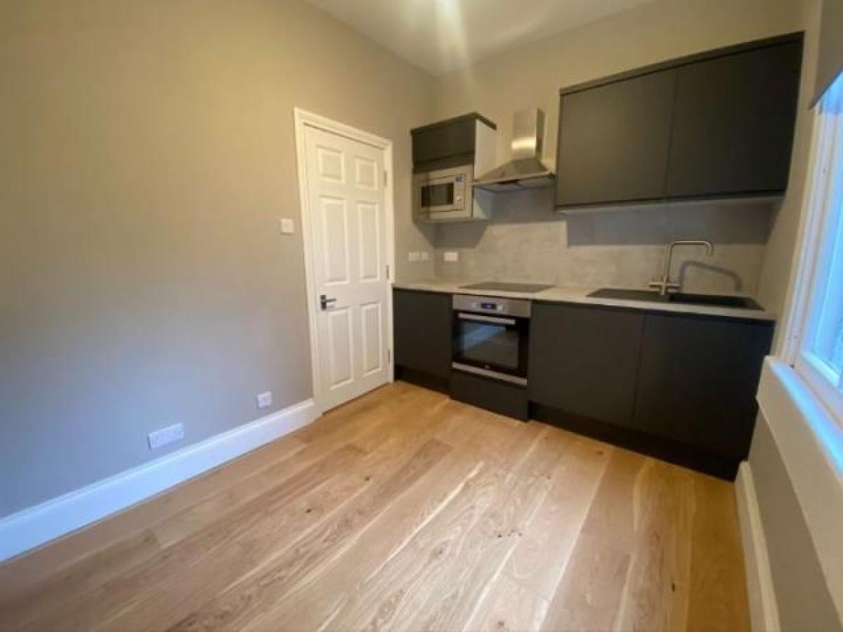 Picture of Apartment For Rent in Bath, Somerset, United Kingdom