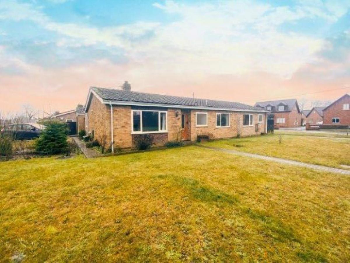 Picture of Bungalow For Rent in Attleborough, Norfolk, United Kingdom