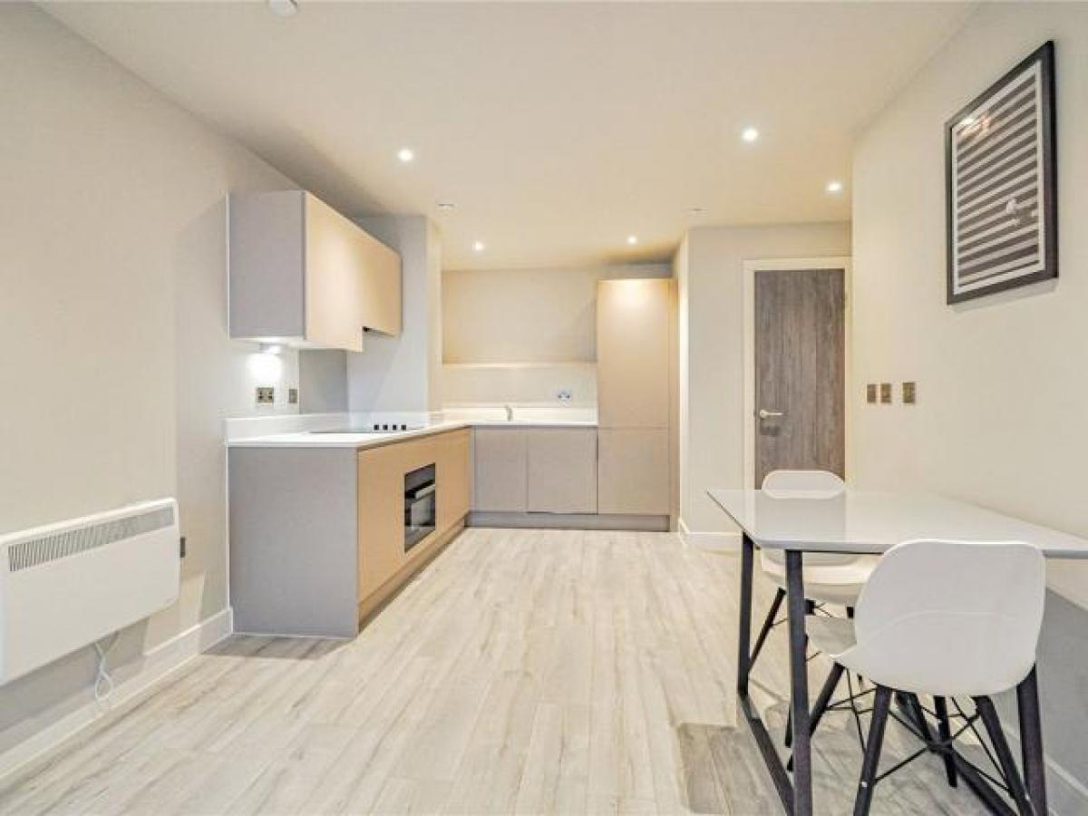 Picture of Apartment For Rent in Bracknell, Berkshire, United Kingdom