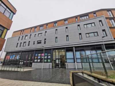 Apartment For Rent in Wakefield, United Kingdom