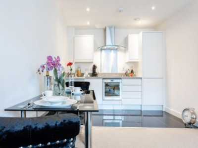 Apartment For Rent in East Grinstead, United Kingdom