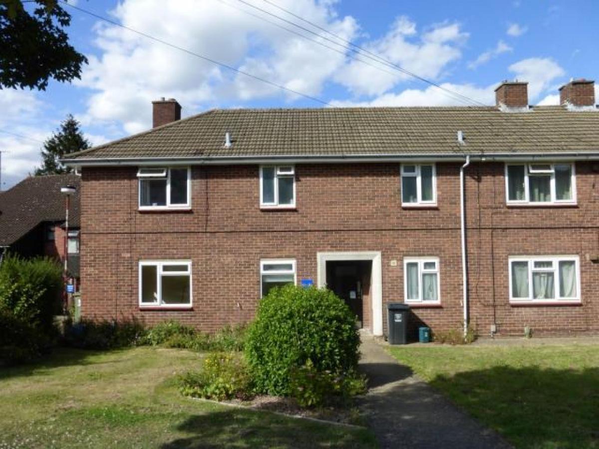 Picture of Apartment For Rent in Berkhamsted, Hertfordshire, United Kingdom