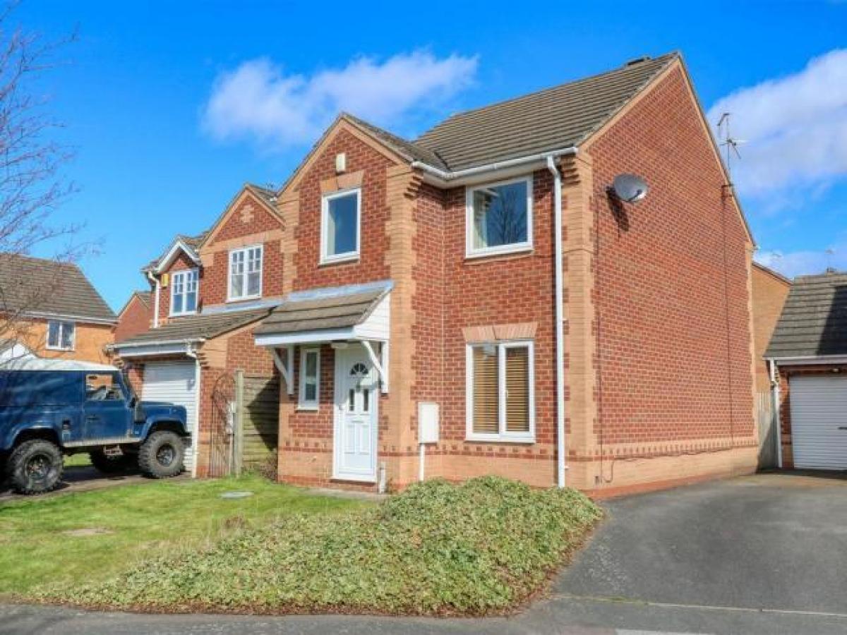Picture of Home For Rent in Chesterfield, Derbyshire, United Kingdom