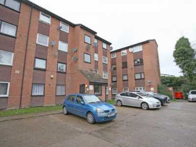 Apartment For Rent in Barking, United Kingdom