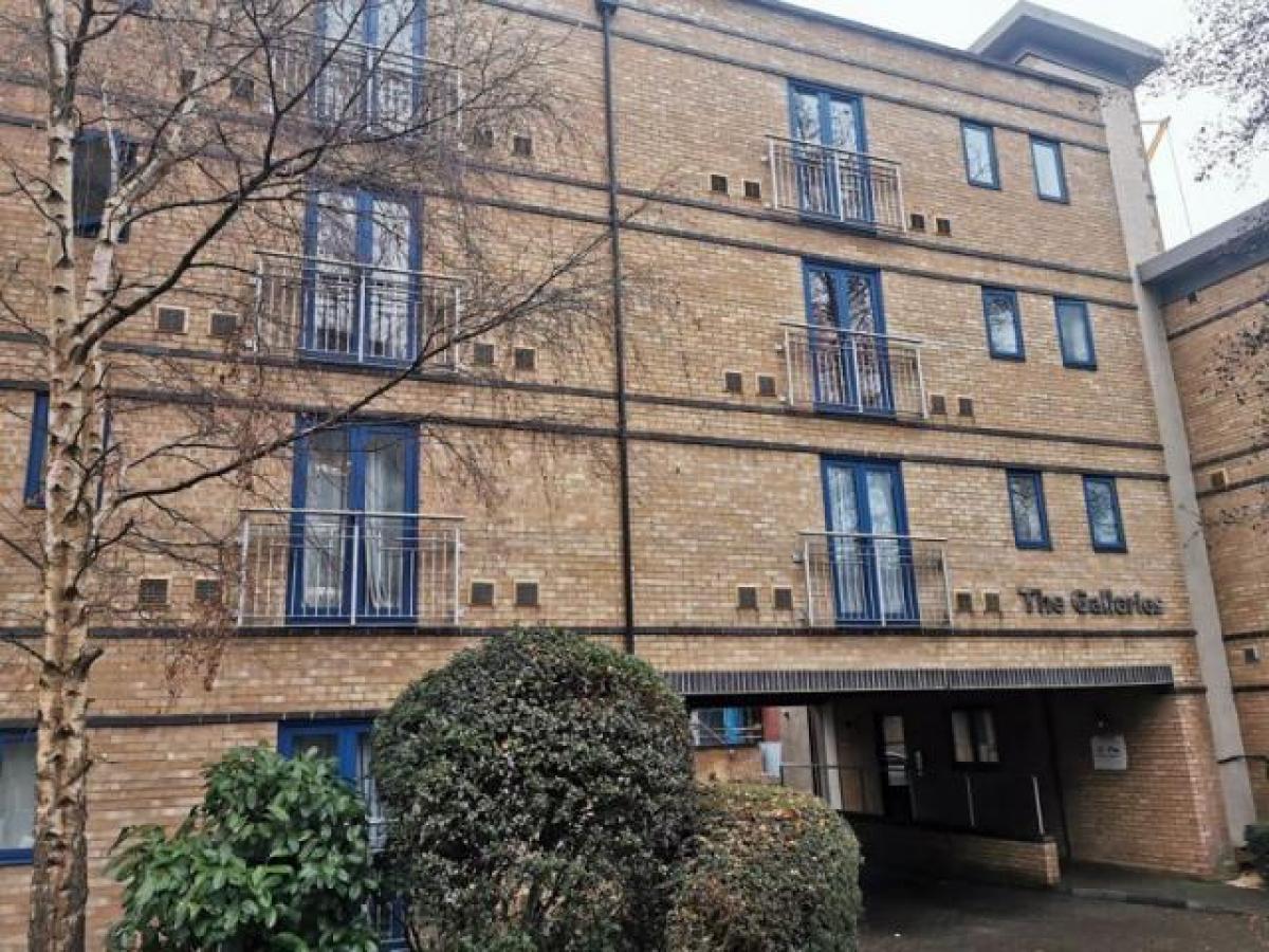 Picture of Apartment For Rent in High Wycombe, Buckinghamshire, United Kingdom