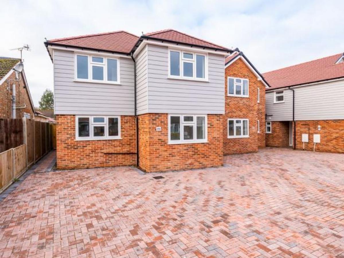 Picture of Home For Rent in Gillingham, Dorset, United Kingdom