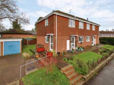 Apartment For Rent in Edenbridge, United Kingdom