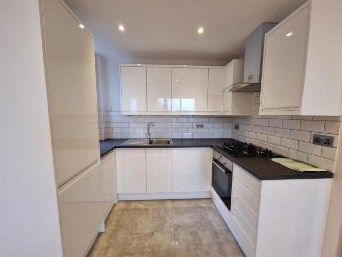 Picture of Apartment For Rent in Bracknell, Berkshire, United Kingdom