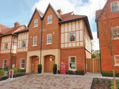 Home For Rent in Ascot, United Kingdom