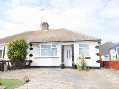 Bungalow For Rent in Southend on Sea, United Kingdom