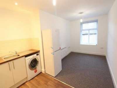Apartment For Rent in Halifax, United Kingdom