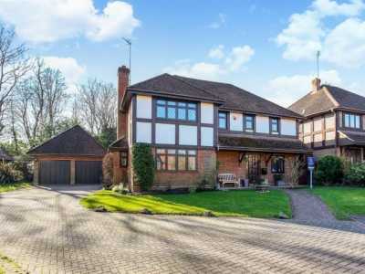 Home For Rent in Ascot, United Kingdom