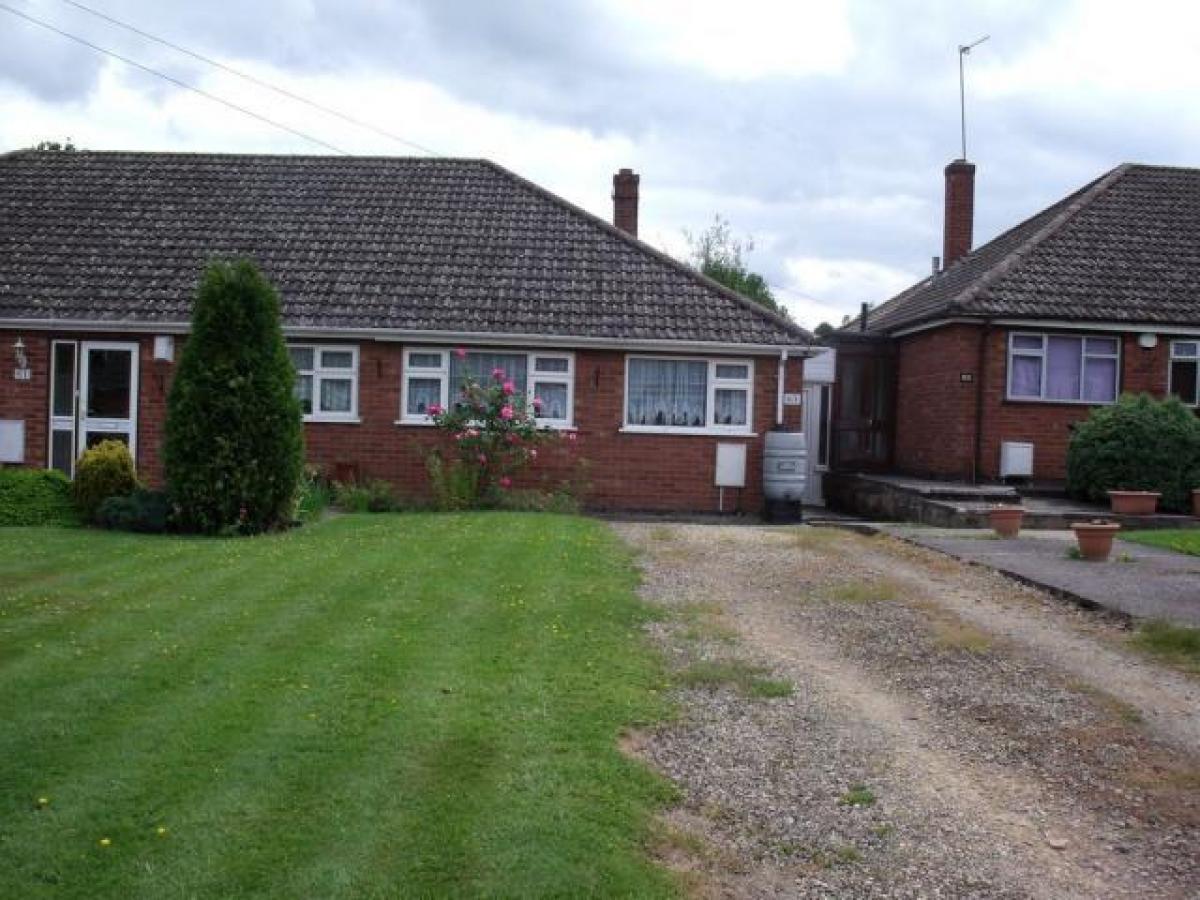 Picture of Bungalow For Rent in Tamworth, Staffordshire, United Kingdom