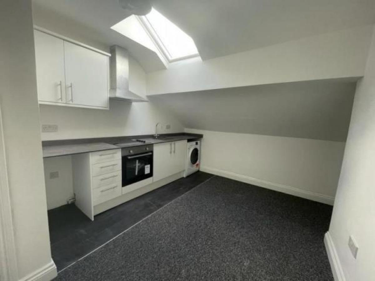 Picture of Apartment For Rent in Ilkeston, Derbyshire, United Kingdom