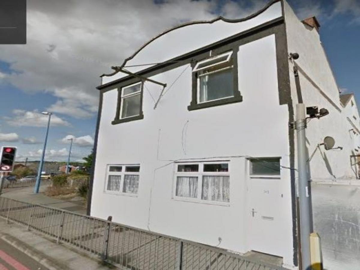 Picture of Apartment For Rent in Cradley Heath, West Midlands, United Kingdom