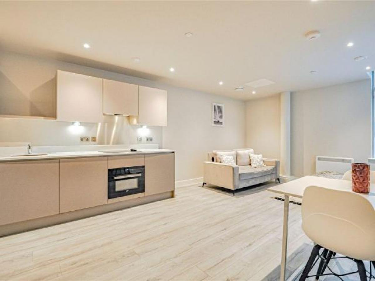 Picture of Apartment For Rent in Bracknell, Berkshire, United Kingdom