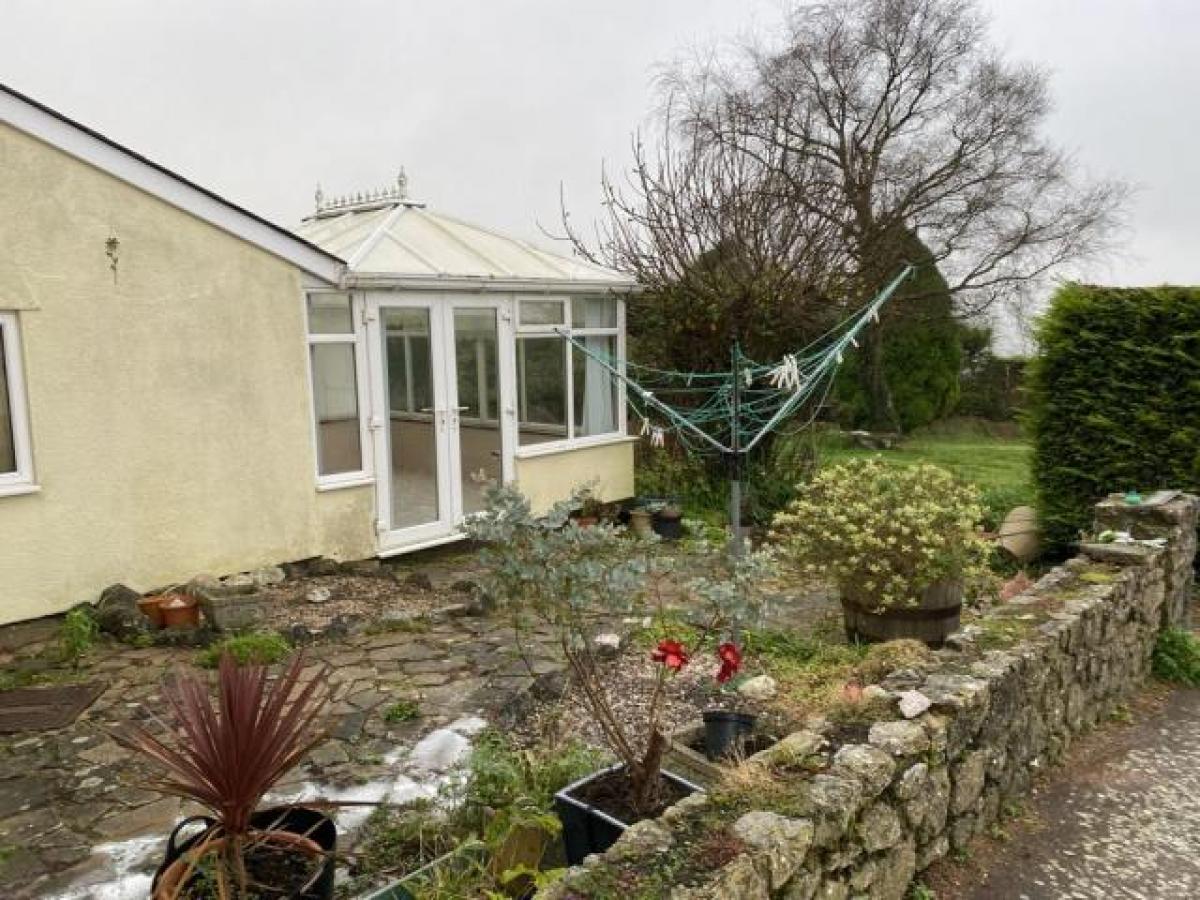Picture of Bungalow For Rent in Newton Abbot, Devon, United Kingdom