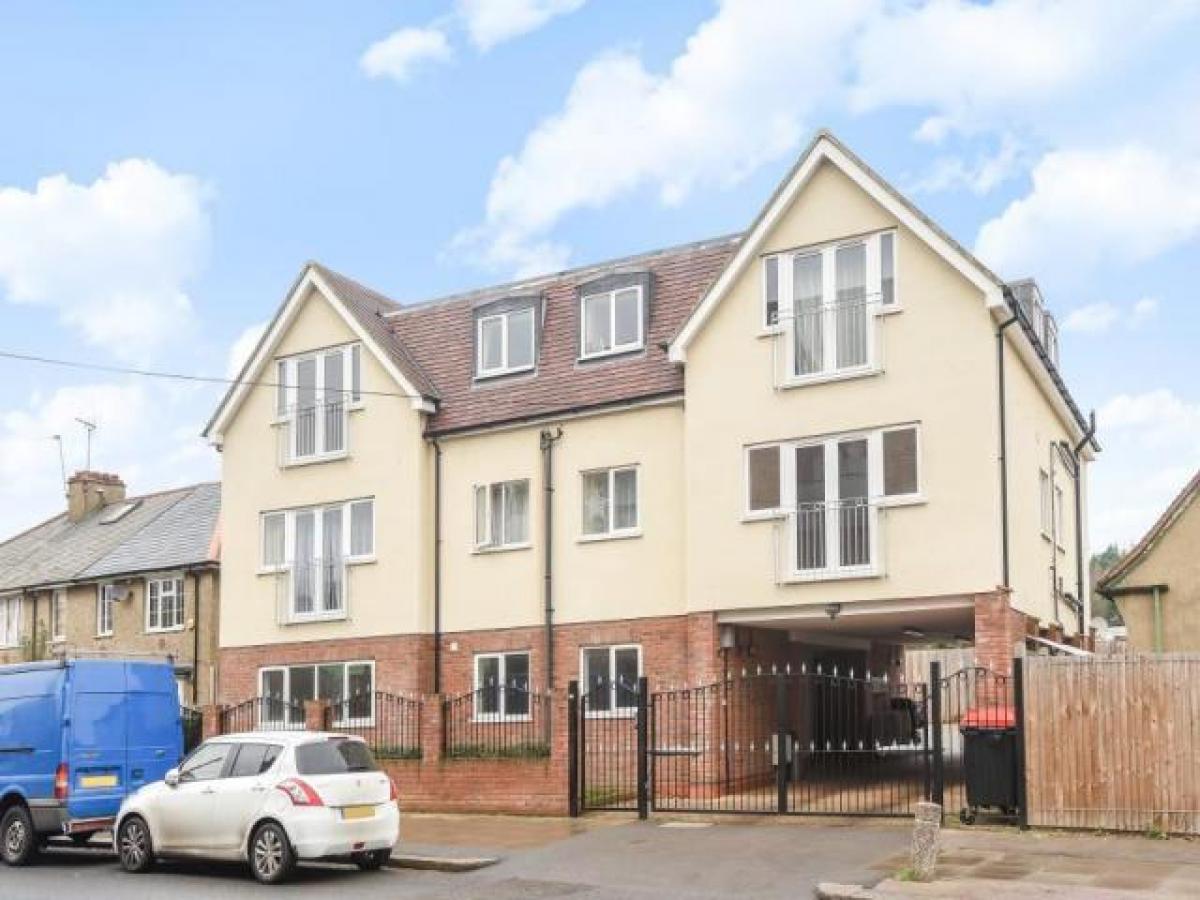Picture of Apartment For Rent in Barnet, Hertfordshire, United Kingdom