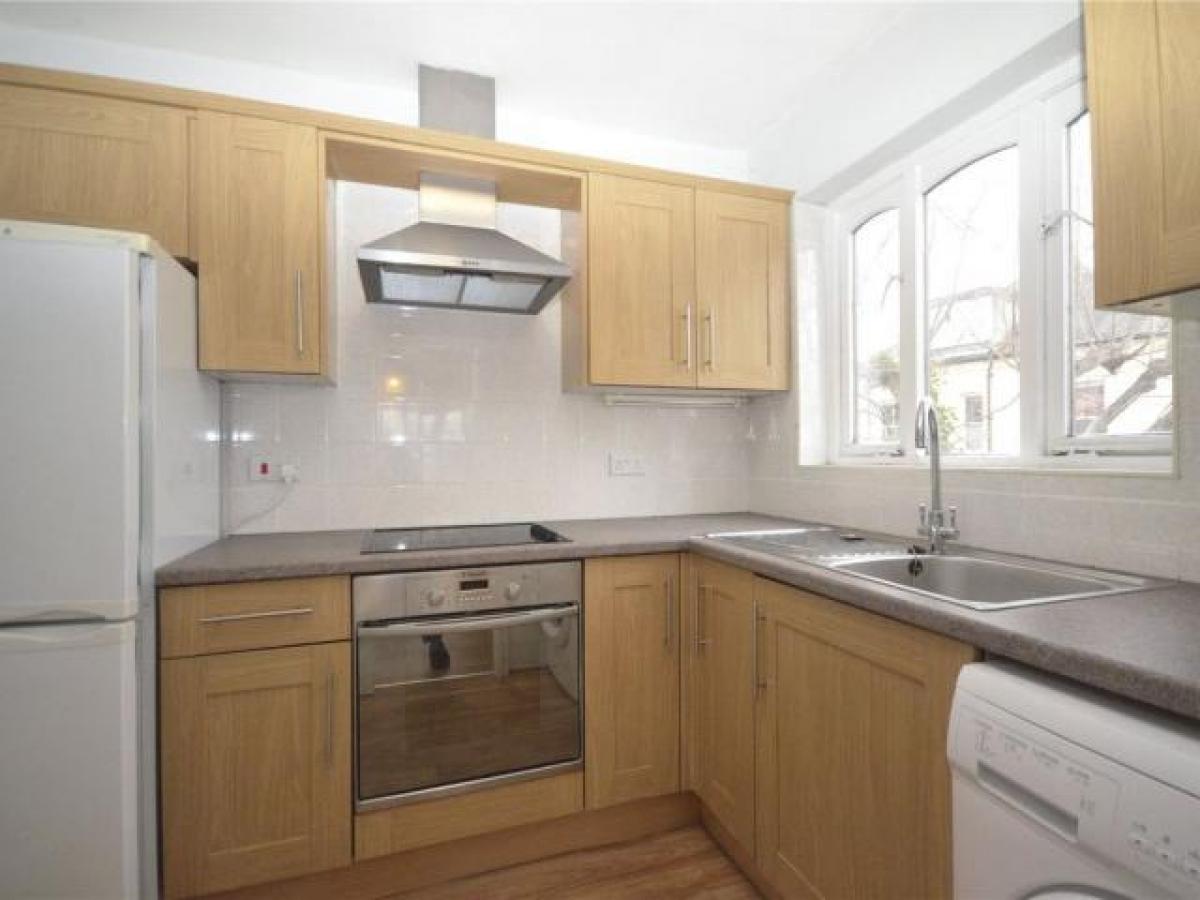 Picture of Apartment For Rent in Barnet, Hertfordshire, United Kingdom