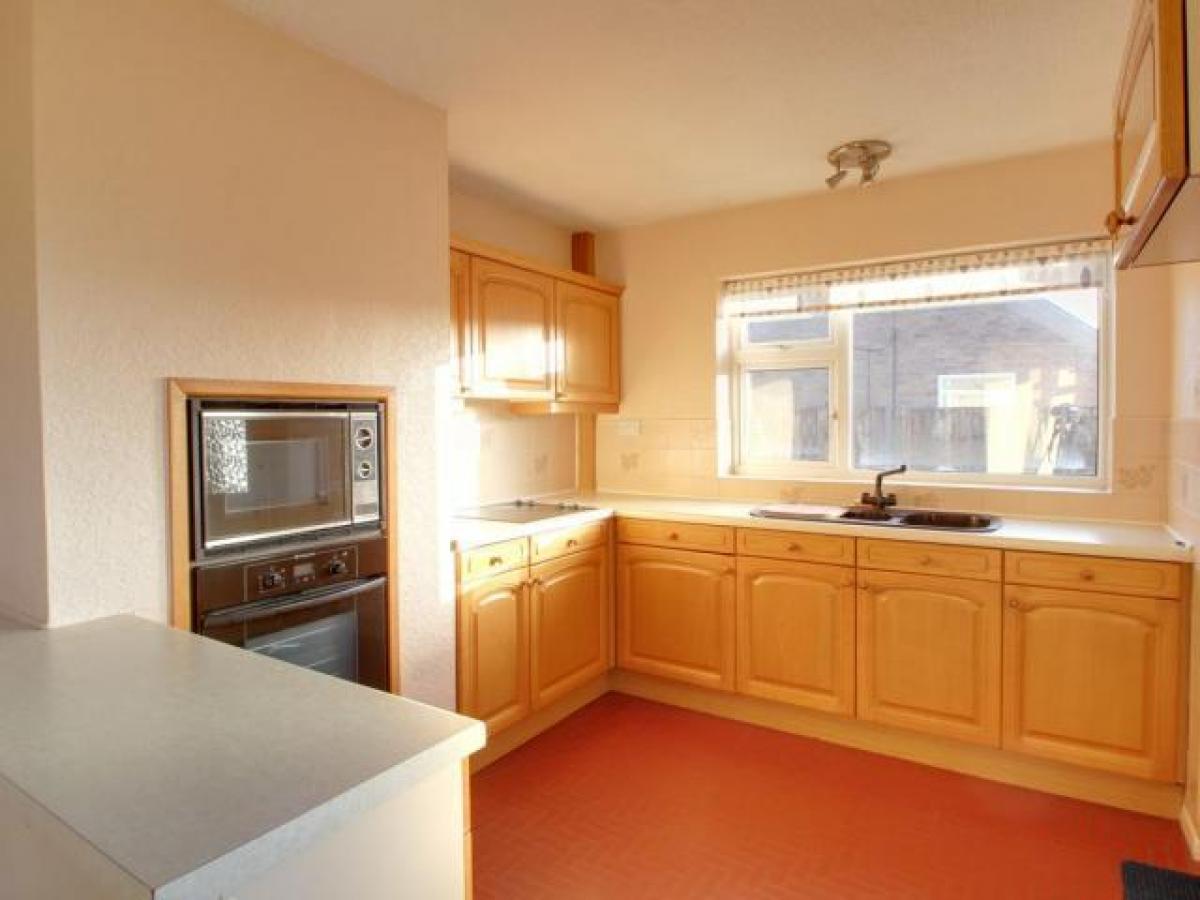 Picture of Bungalow For Rent in Leicester, Leicestershire, United Kingdom