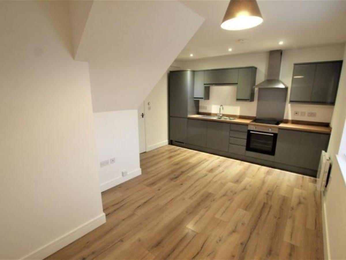 Picture of Apartment For Rent in Pontefract, West Yorkshire, United Kingdom