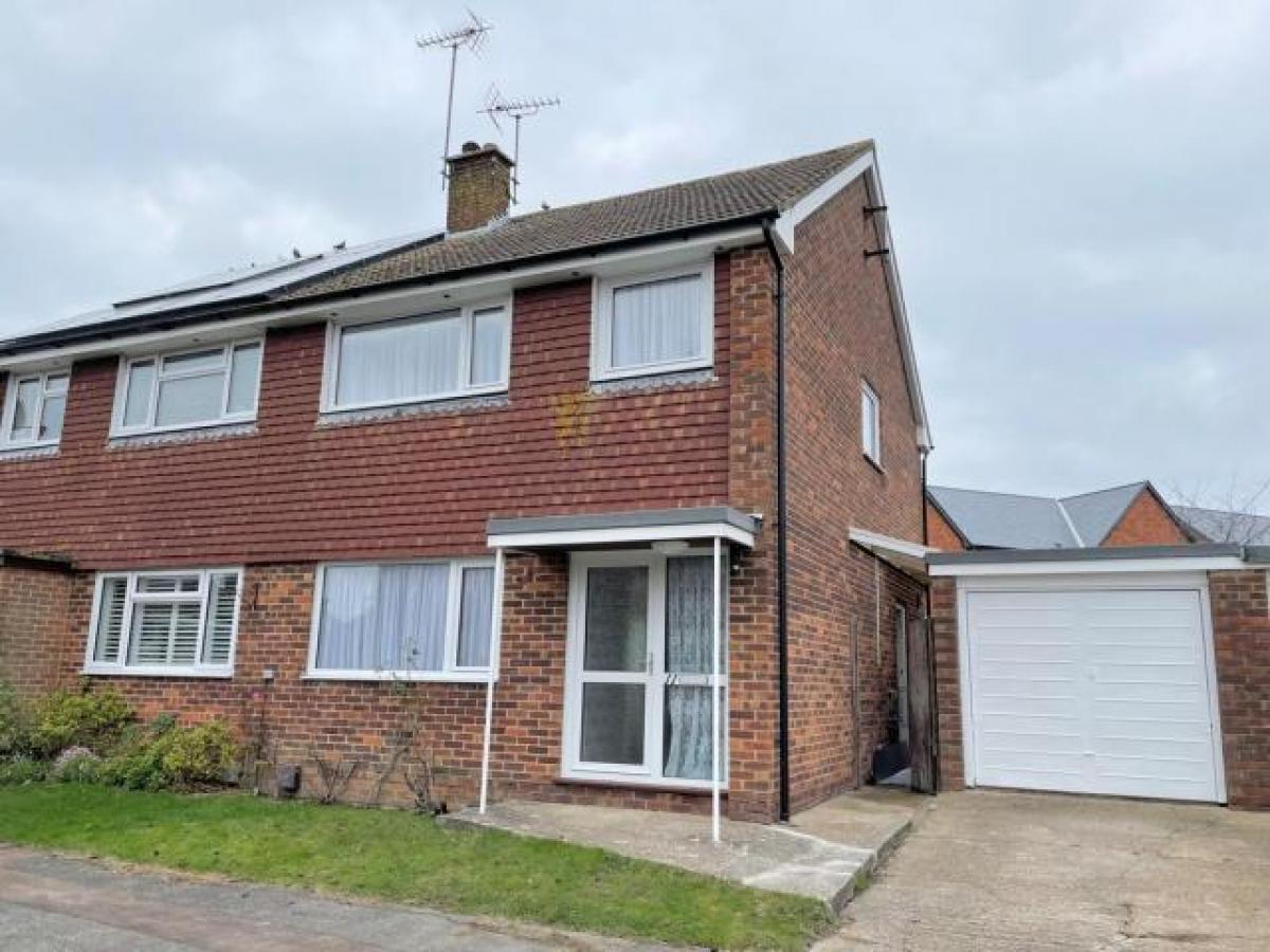 Picture of Home For Rent in Burgess Hill, West Sussex, United Kingdom
