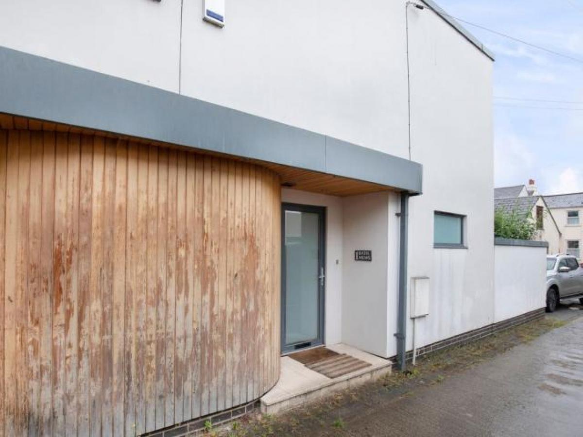 Picture of Home For Rent in Cheltenham, Gloucestershire, United Kingdom