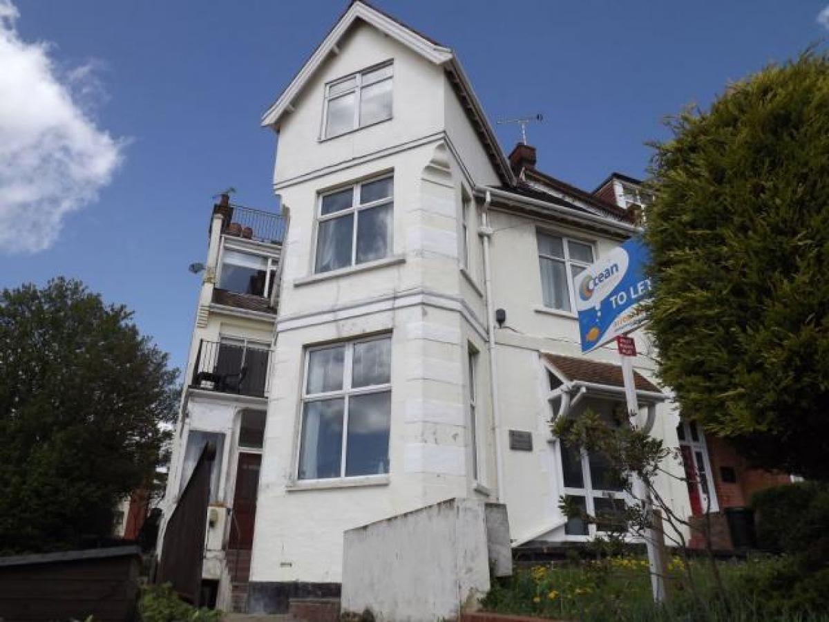 Picture of Apartment For Rent in Westcliff on Sea, Essex, United Kingdom