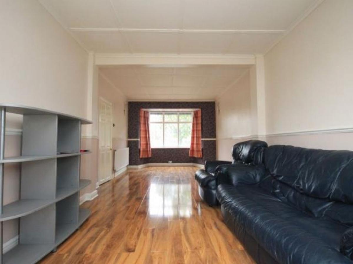 Picture of Home For Rent in Romford, Essex, United Kingdom