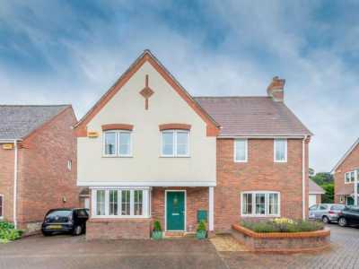 Home For Rent in Lymington, United Kingdom