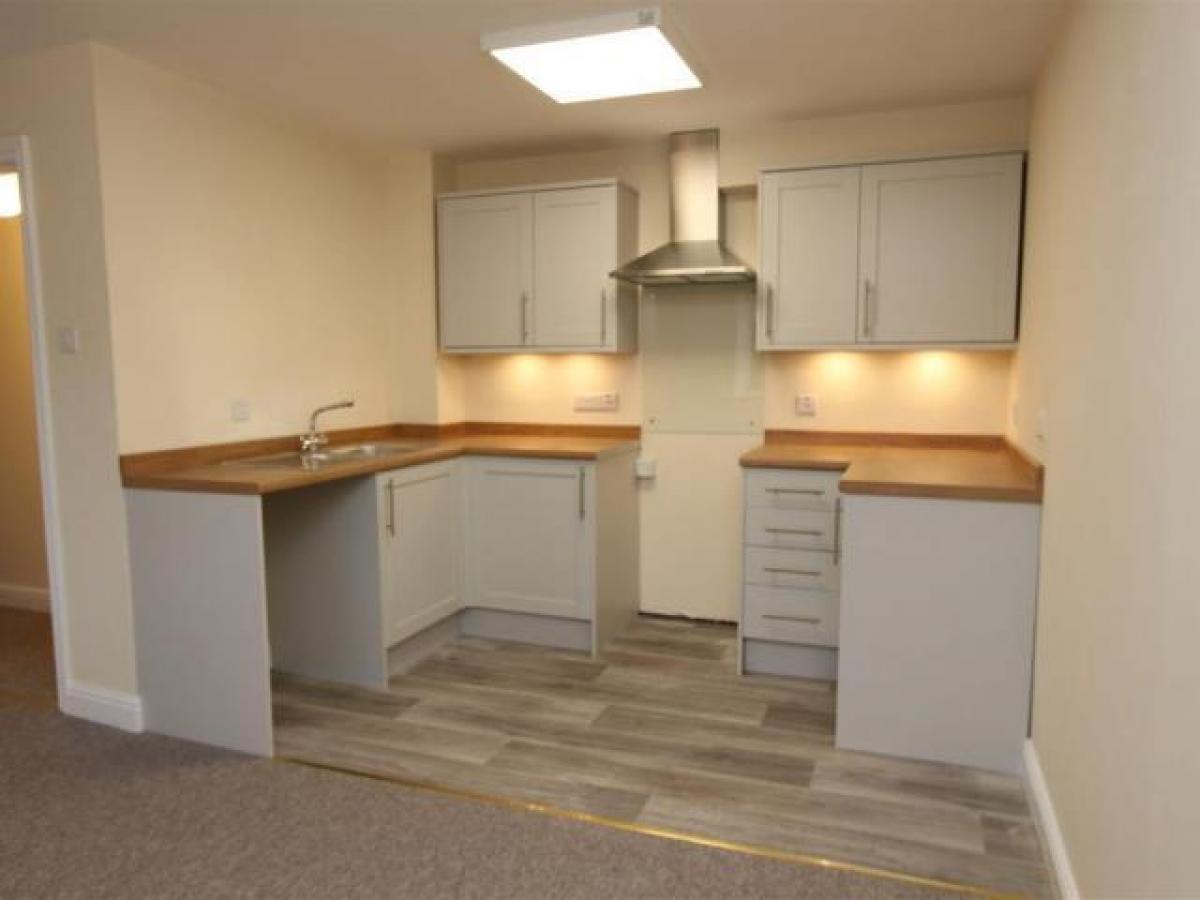 Picture of Apartment For Rent in Cullompton, Devon, United Kingdom